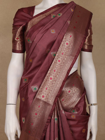 Wine Maroon Floral Butta Woven Pure Kanchipuram Silk Saree - Diadem