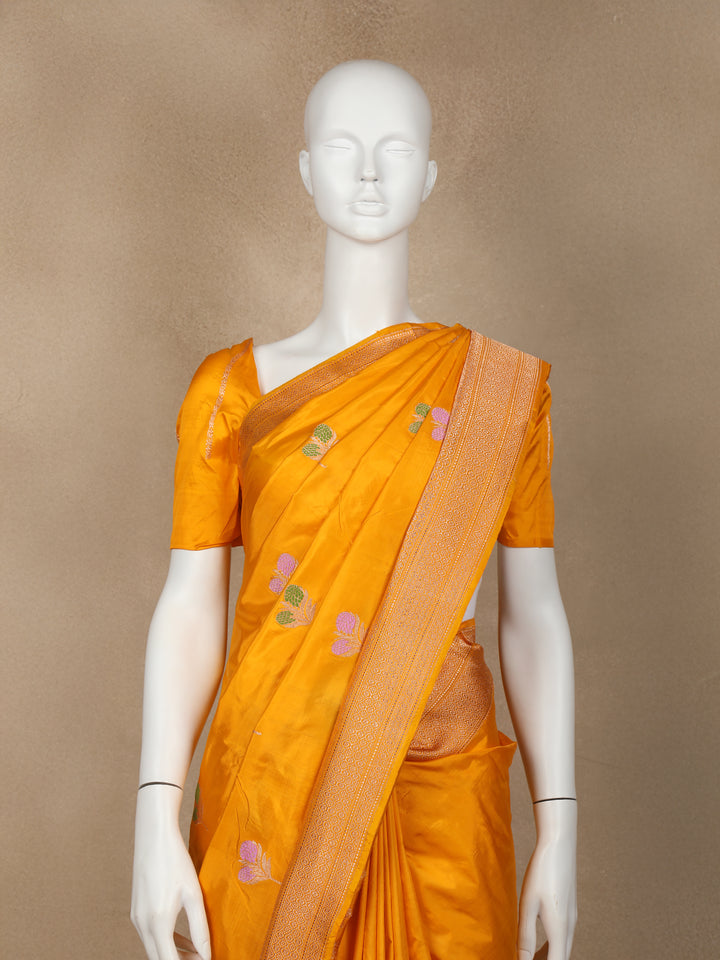 Yellow Floral Designed Banarasi Silk Saree - Diadem