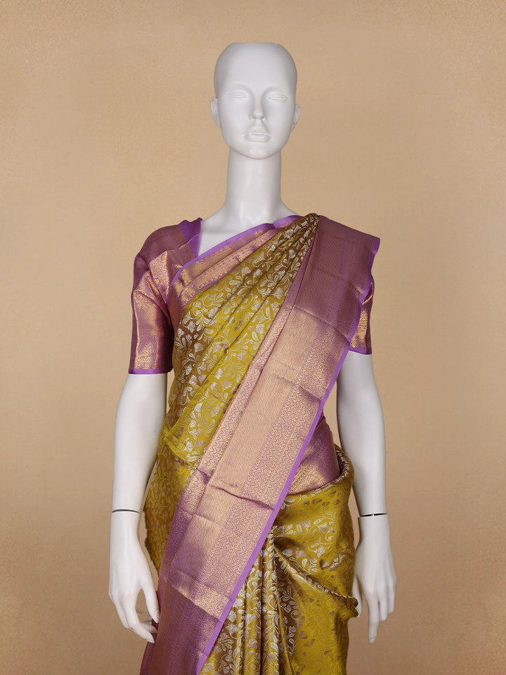 Yellow Floral Woven Pure Kanchipuram Silk Saree - Diadem