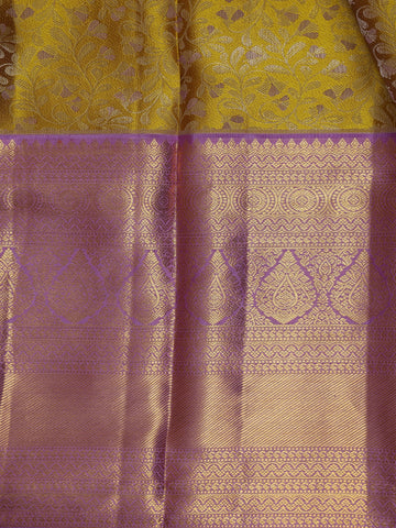 Yellow Floral Woven Pure Kanchipuram Silk Saree - Diadem