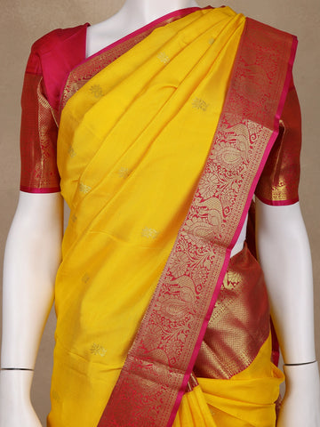 Yellow Floral Woven Pure Kanchipuram Silk Saree - Diadem