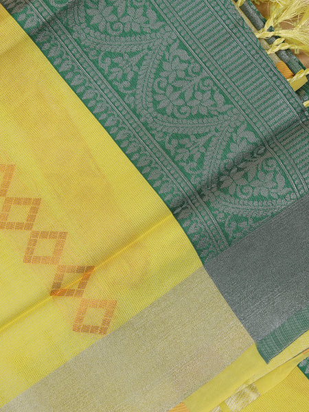 Yellow Geometric Diamond Designed Silk Saree - Diadem