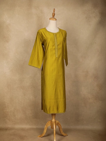 Yellow Plain Cotton Rayon Kurti - Diadem