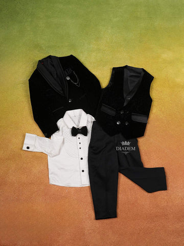 Black Solid Coat Suit with Brooch - Diadem