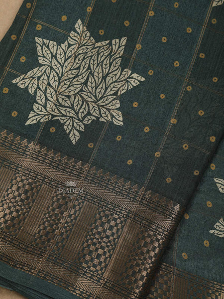 Dark Green Floral Designed Chanderi Silk Saree - Diadem