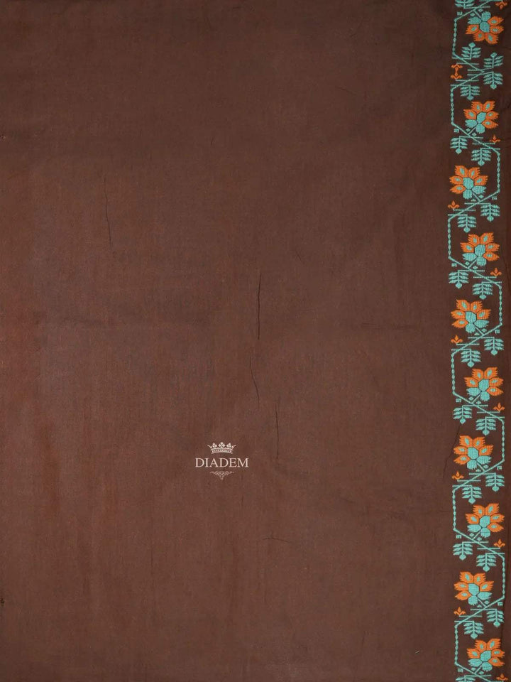 Brown Linen Cotton Saree with Floral and Geometric Designs on the Body with Designed Border - Diadem