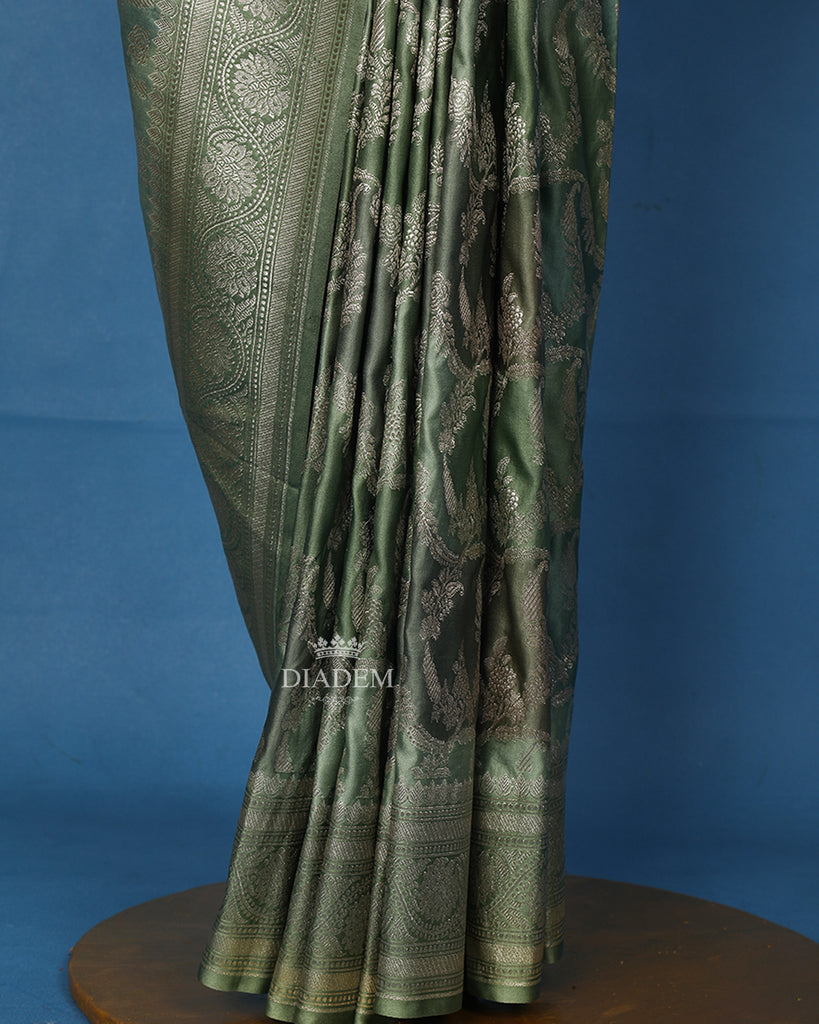 Floral Designed Green Banarasi Silk Saree