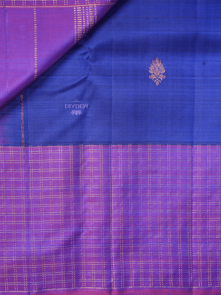 Dark Blue Pure Kanchi Pattu Saree With Floral Designs On the Body with Contrast Zari Border - Diadem