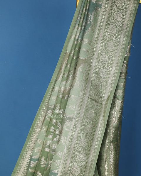 Green Banarasi Silk Saree Floral Design