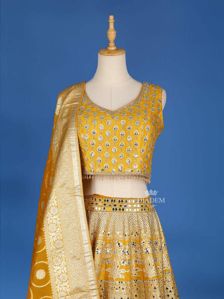 Yellow Banarasi Sangeet Lehenga for Bride Adorned with Floral and Mirror Designs, with Matching Dupatta and Sleeveless - Diadem