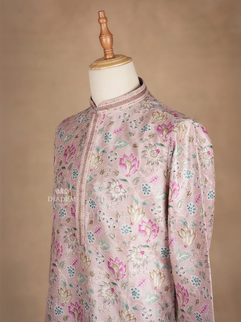 Pale Pink Kurta with Floral and Embroidery Designs