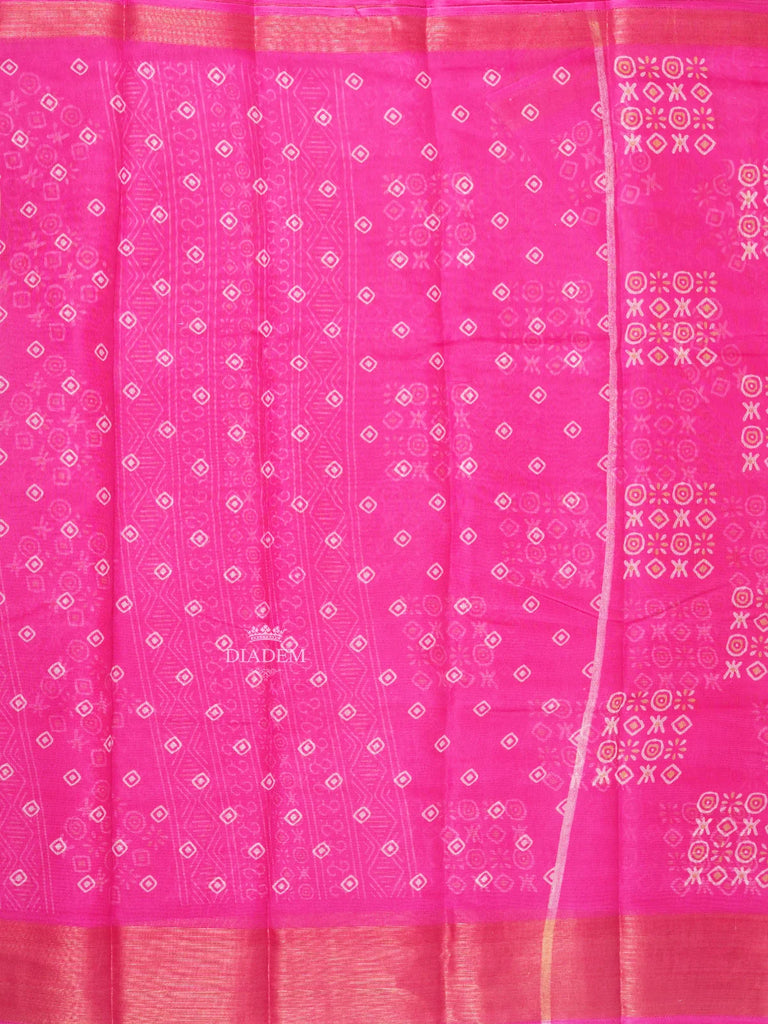 Matching Border Pink Linen Saree