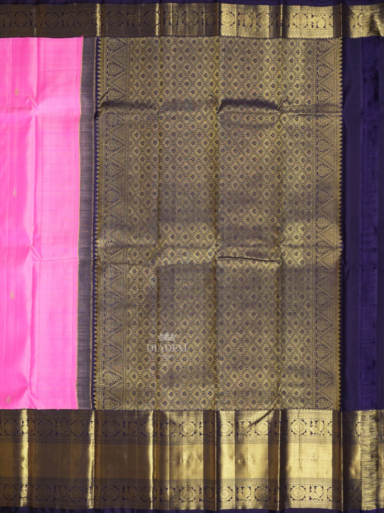 Small Buttas Pink Pure Kanchipuram Silk Saree