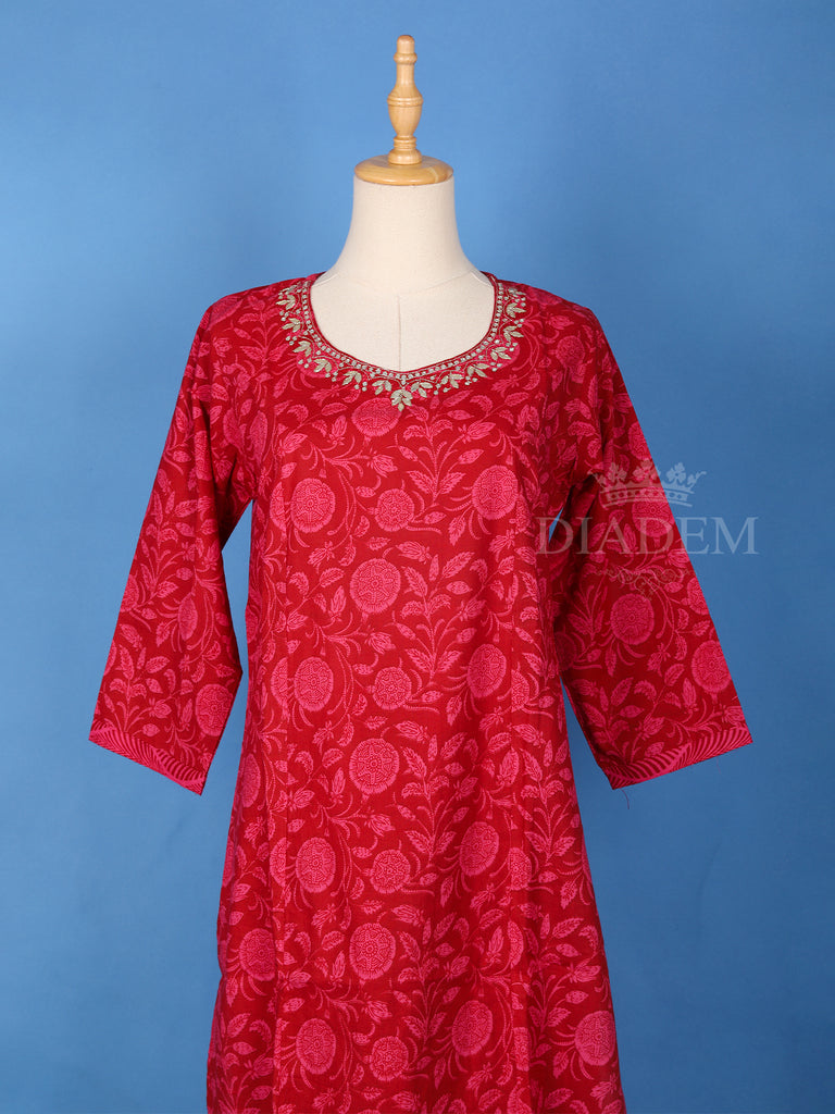 U-Neckline Dark Pink Floral Cotton