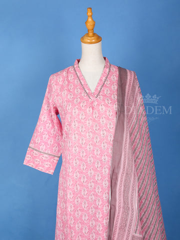 V Neckline Light Pink Cotton Floral Printed