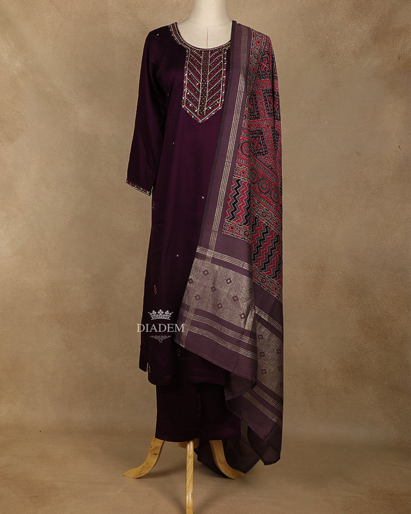 Wine Mirror Embroidered Straight Cut Salwar