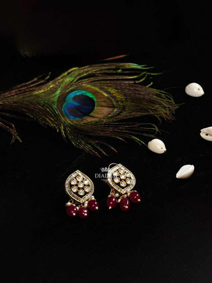 Elegant Winterberry Necklace and Earring Set - Diadem