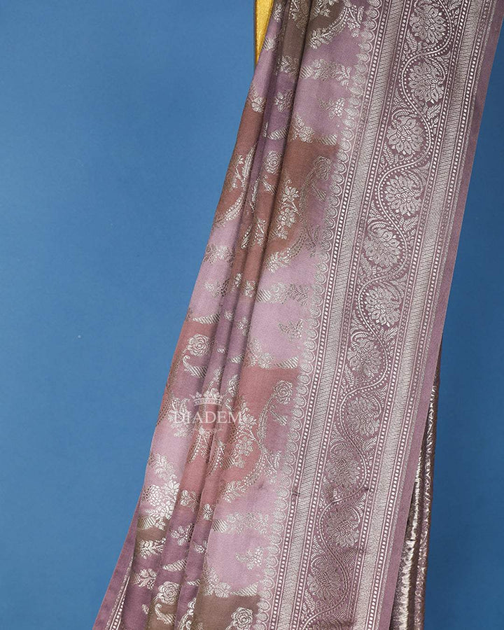 Woodrose Pink Floral Designed Bridal Banarasi Silk Saree - Diadem