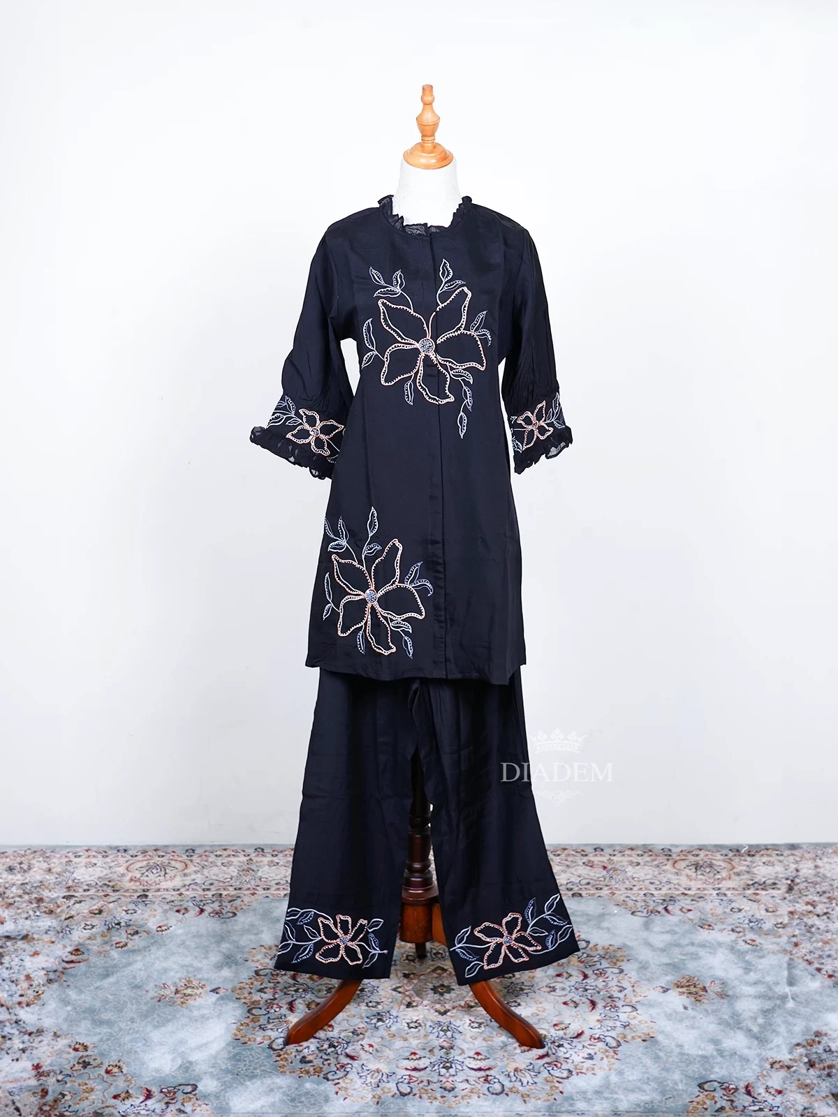 Black Pant Suit Enhanced with Thread work Embroidery