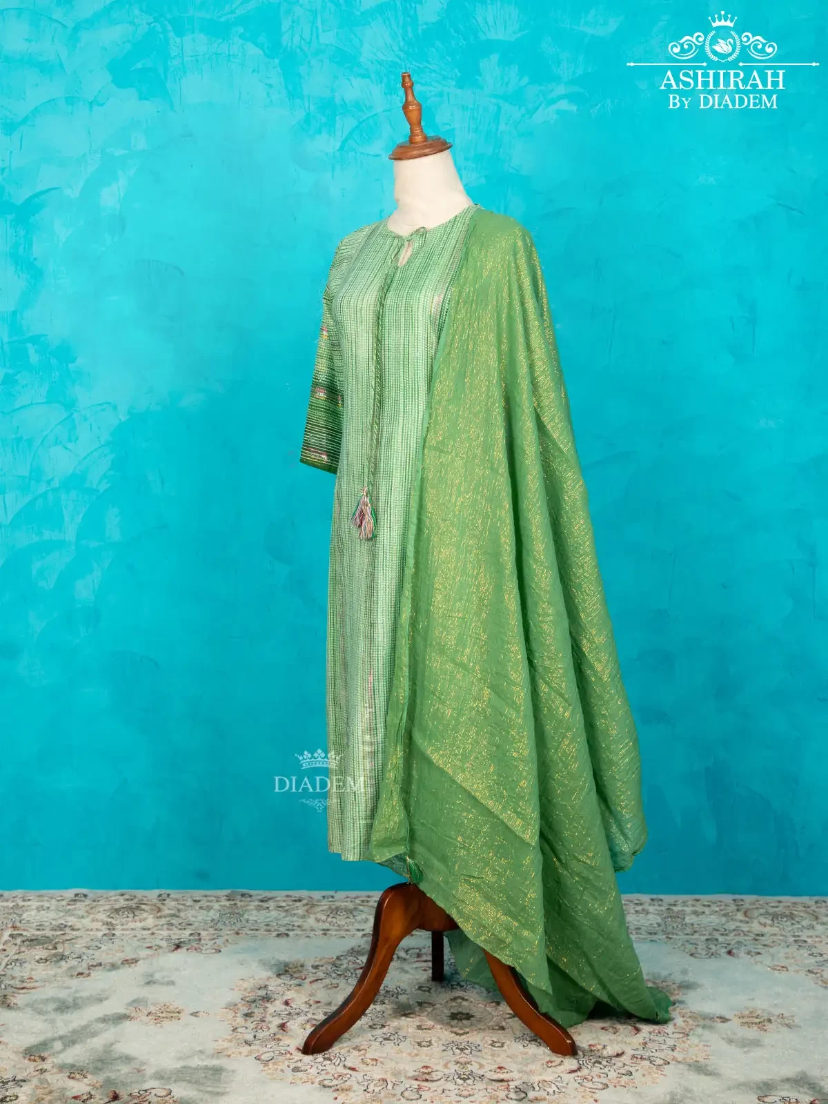 Green Embroidery Kurti Along With Dupatta